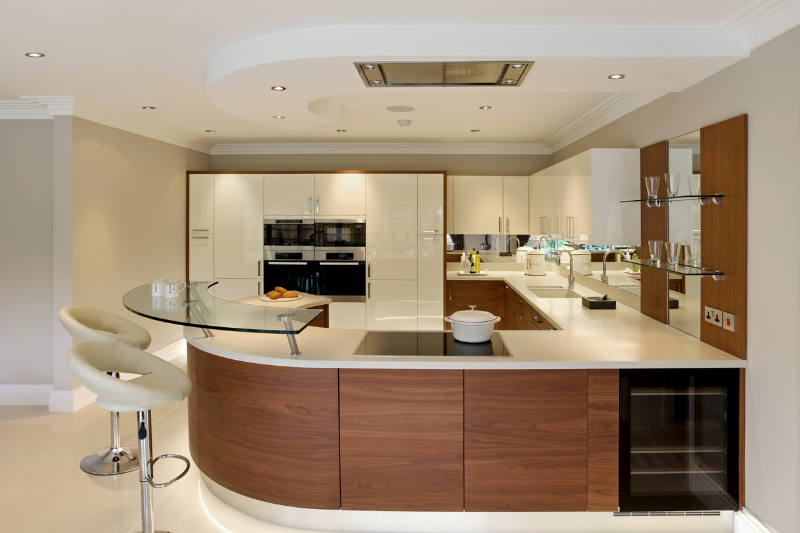 tủ bếp inox cánh gỗ tự nhiên