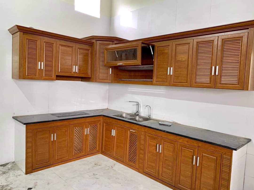 tủ bếp nhôm giả gỗ