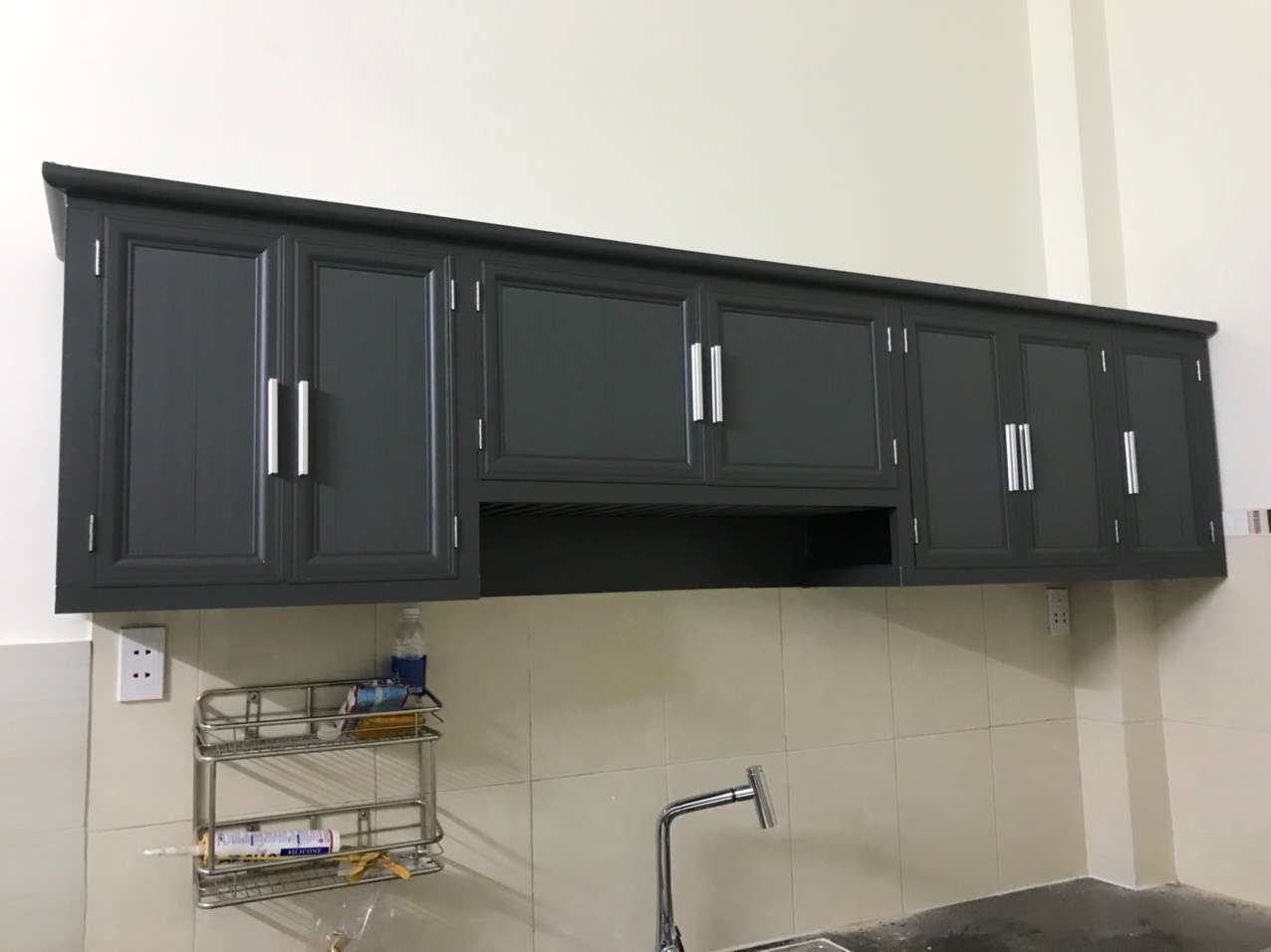 tủ bếp nhôm hệ 55